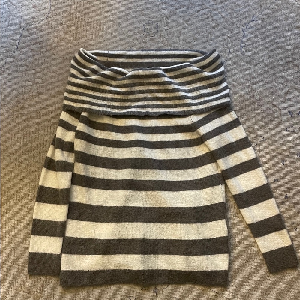 Reiss Off-Shoulder Sweater - Gray and Cream Stripes